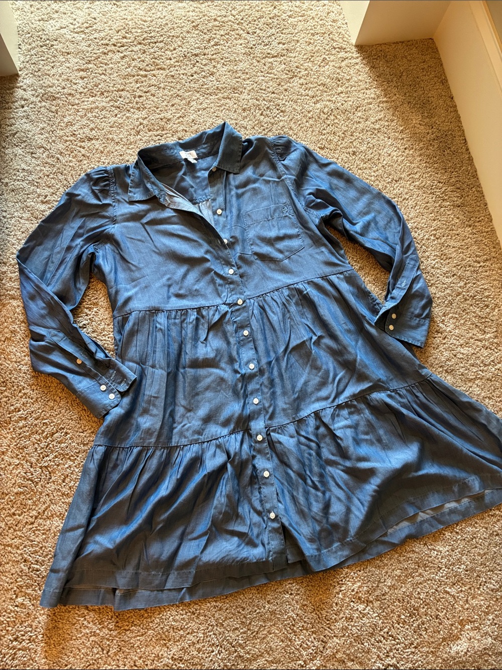 crown & ivy denim-look blue dress
